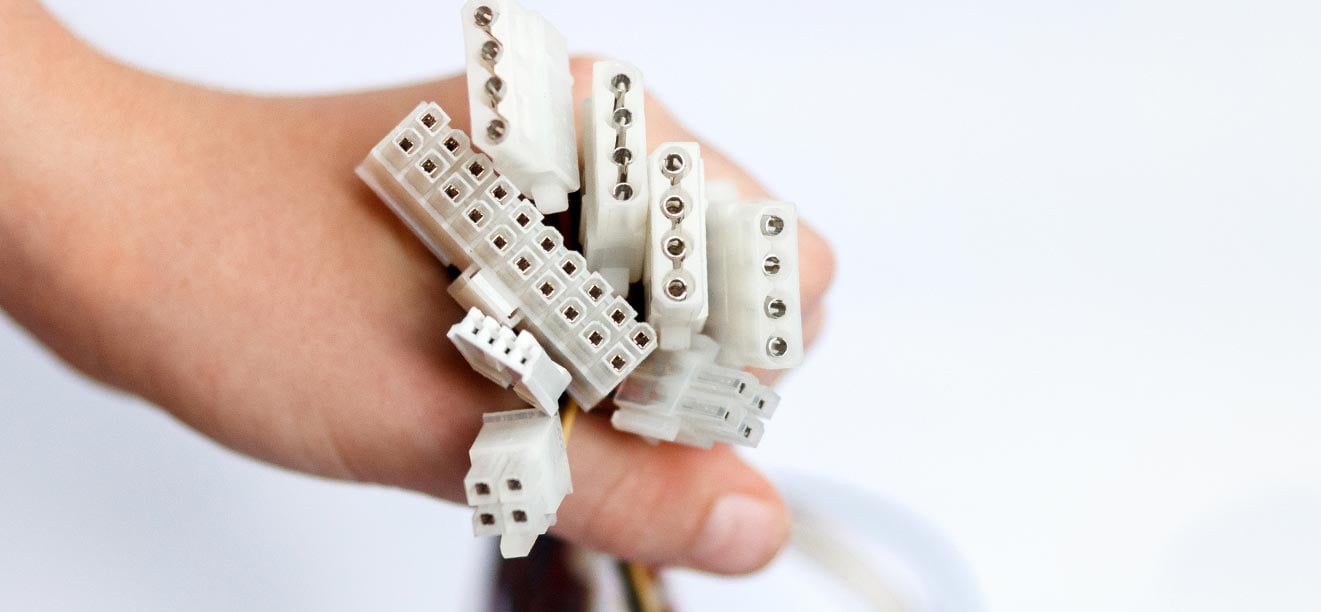 Connecteurs électroniques une vue d'ensemble des types de connecteurs — free download